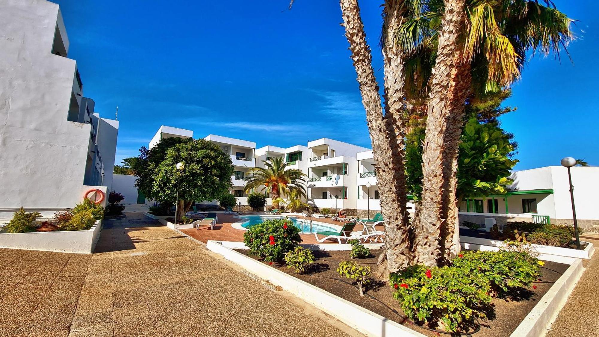 Cactus, Playa Y Piscina Apartment Costa Teguise Exterior photo